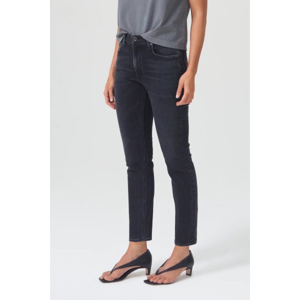 Willow Mid Rise Slim Crop